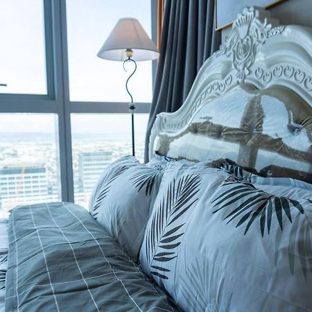 A2J Luxury 2Br Bgc Uptown Suite Near Uptown Mall Manila Kültér fotó