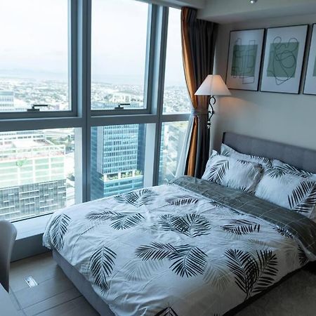 A2J Luxury 2Br Bgc Uptown Suite Near Uptown Mall Manila Kültér fotó
