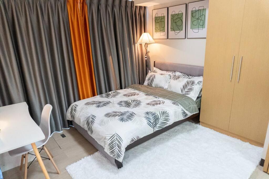 A2J Luxury 2Br Bgc Uptown Suite Near Uptown Mall Manila Kültér fotó